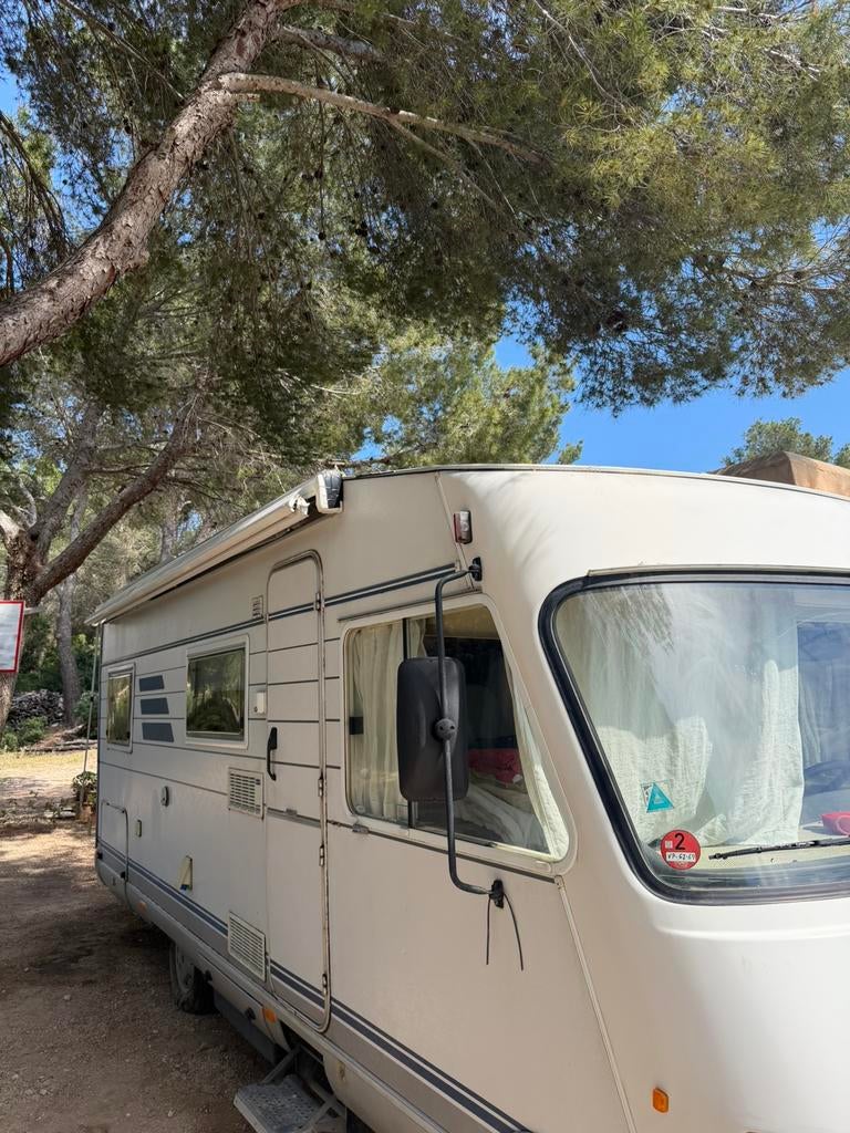 Caravans And Camping Hymer