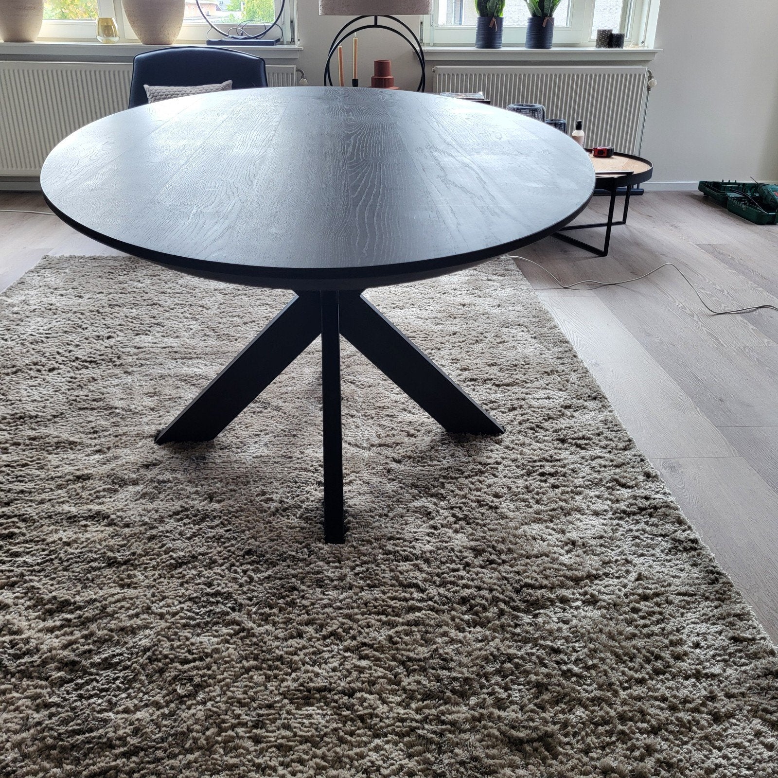 Ovaal tafelblad met lichte  gebruikerssporen, Huis en Inrichting, Gebruikt, 100 tot 150 cm, Modern, Industrieel, 150 tot 200 cm