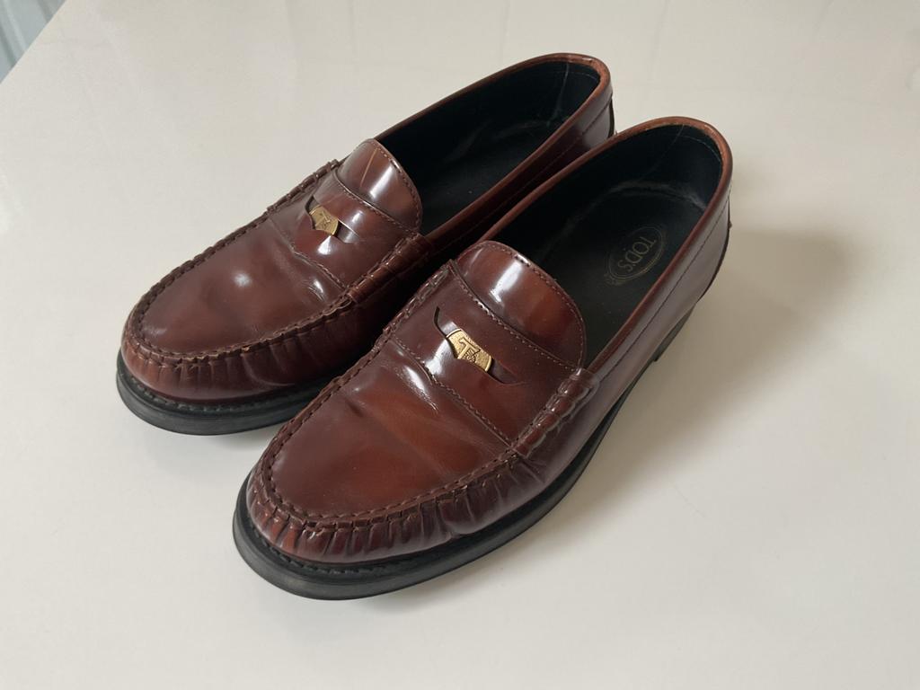 Tod,s damesschoen mt 39 loafers, Ophalen of Verzenden, Zo goed als nieuw