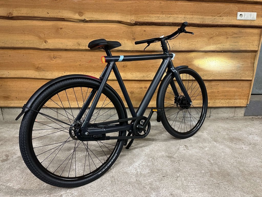 VanMoof S3 Dark – Renew | ZGAN, 103km, incl. btw & factuur, Info@mdg-mobility.nl, Ophalen of Verzenden, Zo goed als nieuw, Almen