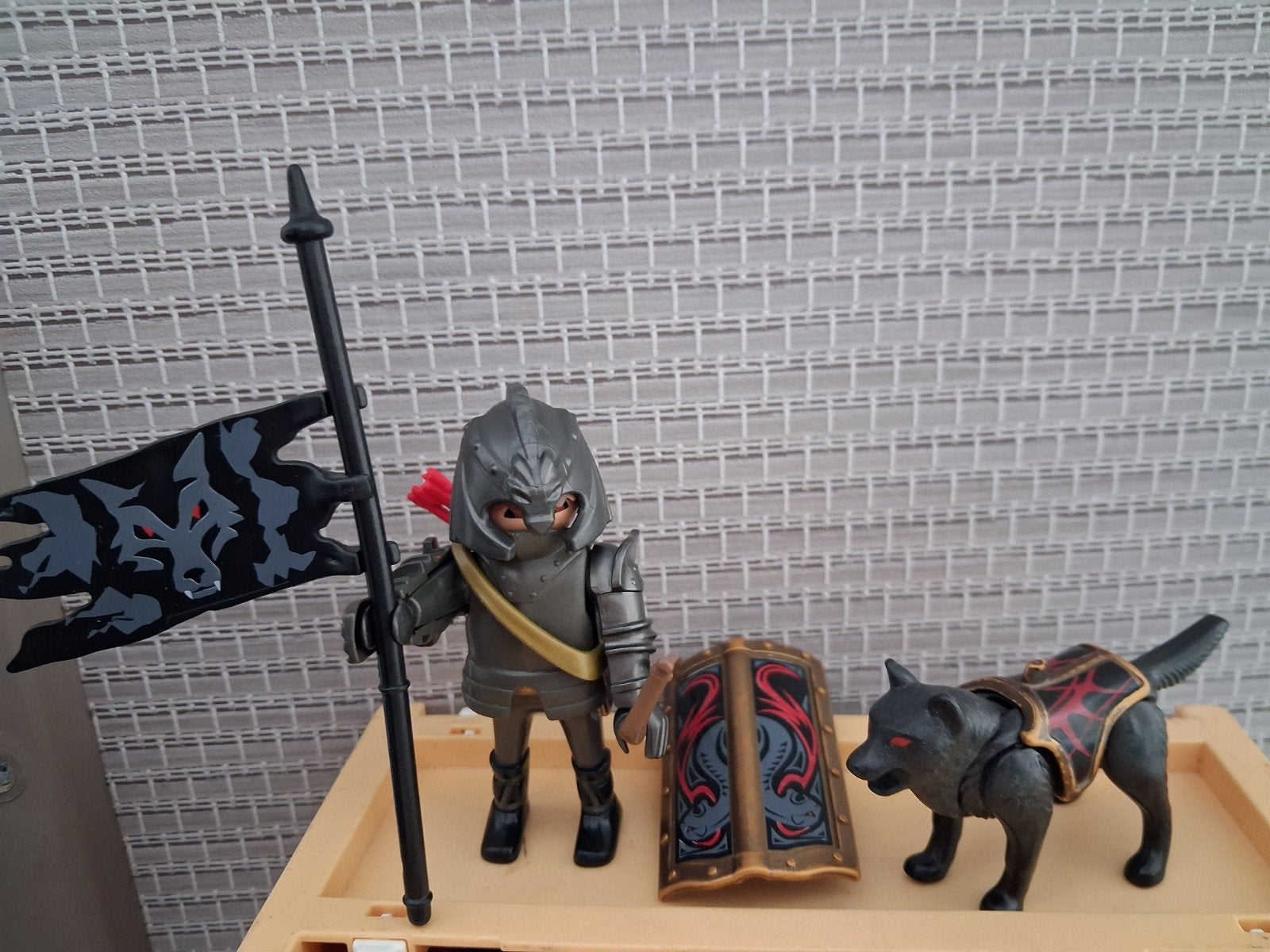 playmobil wolfsridder met vaandel, wolfshond enz, Complete set, Zo goed als nieuw, Figuren, Historisch
