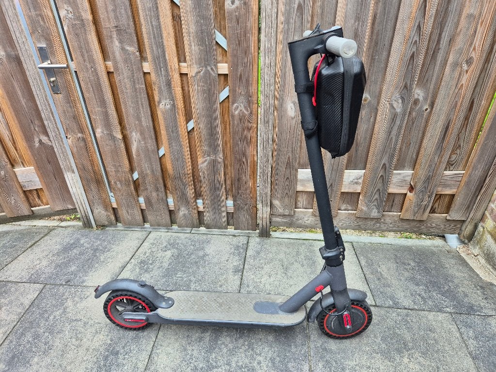 Elektrische step M365 Pro met app functie, Ophalen of Verzenden, Gebruikt, Elektrische step (E-scooter)