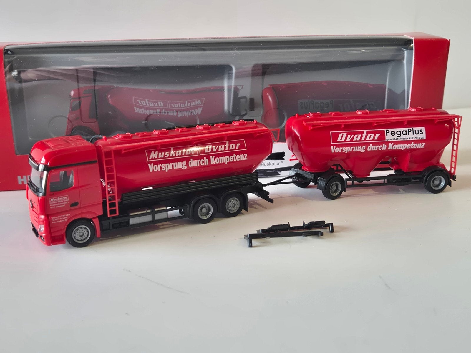 Herpa Mercedes-Benz Actros silo, Ophalen of Verzenden, Nieuw, Bus of Vrachtwagen, Herpa