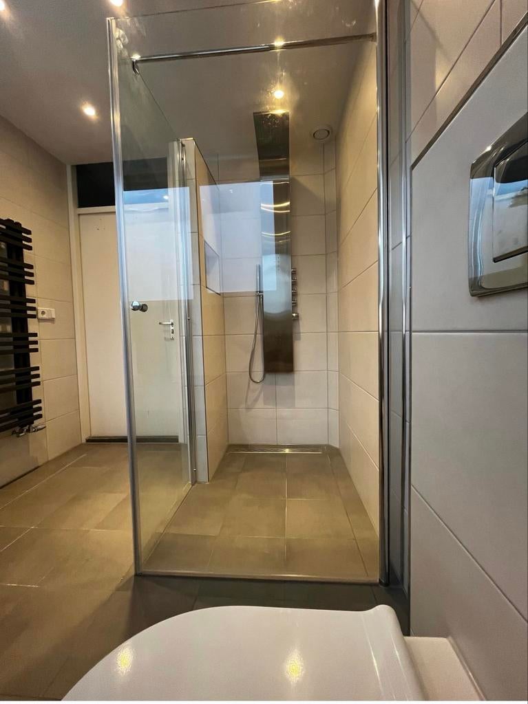 Professionele Tegelzetter & Badkamer Renovatie, Tegelzetten