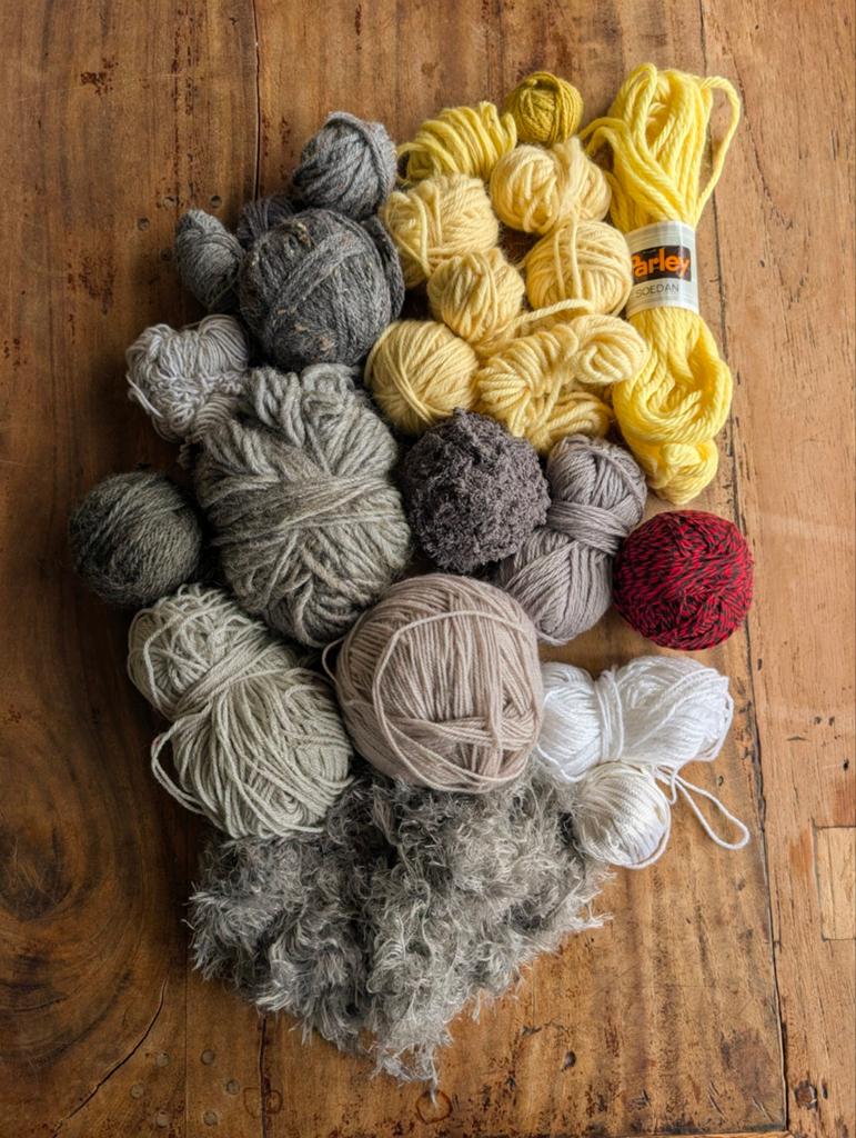Grote Wol & Garen Mixpakket - Grijs, Crème, Wit, Geel, Hobby en Vrije tijd, Ophalen of Verzenden, Gebruikt, Breien of Haken, Wol of Garen
