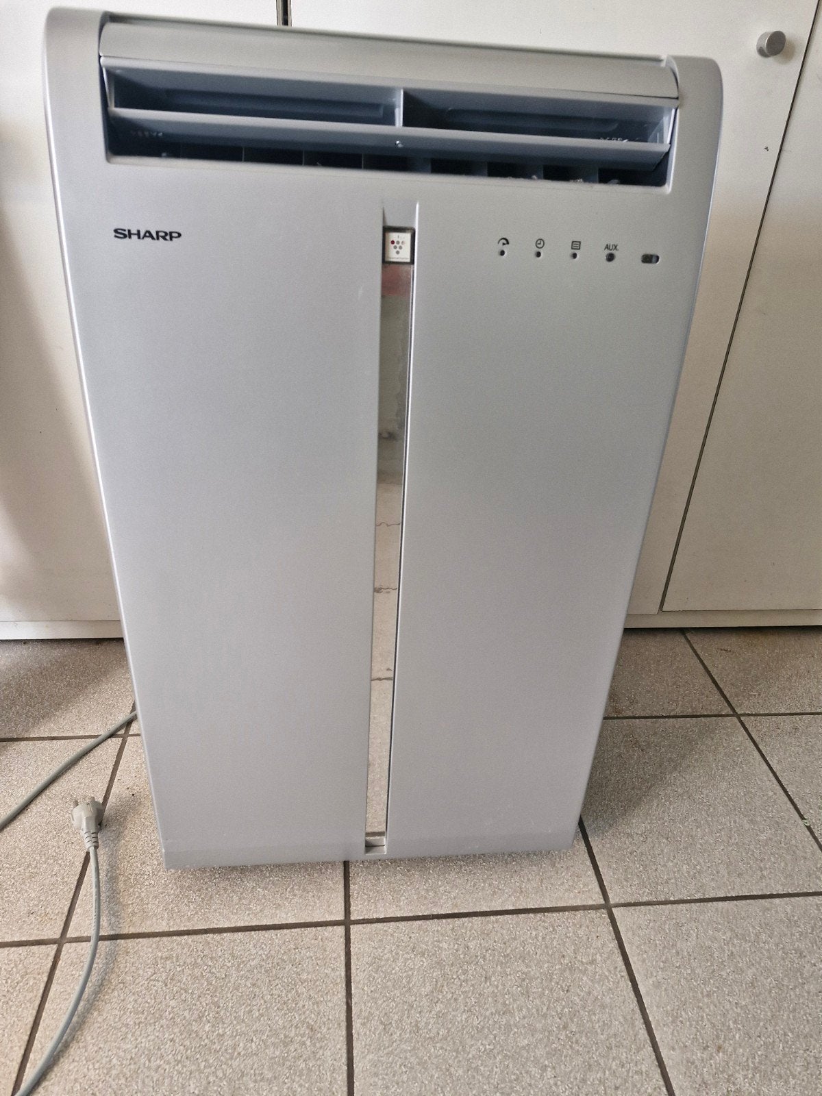 Sharp Mobiele Airco CV-P09FR - afstandsbediening, Ophalen, Gebruikt, Minder dan 60 m³, 3 snelheden of meer