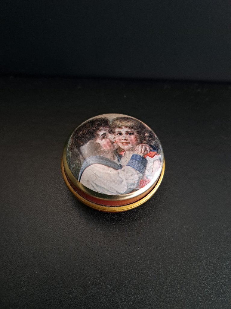 4 voor 10 euro. Vintage pillendoosje met kinderportret, Antiek en Kunst, Curiosa en Brocante, Ophalen of Verzenden
