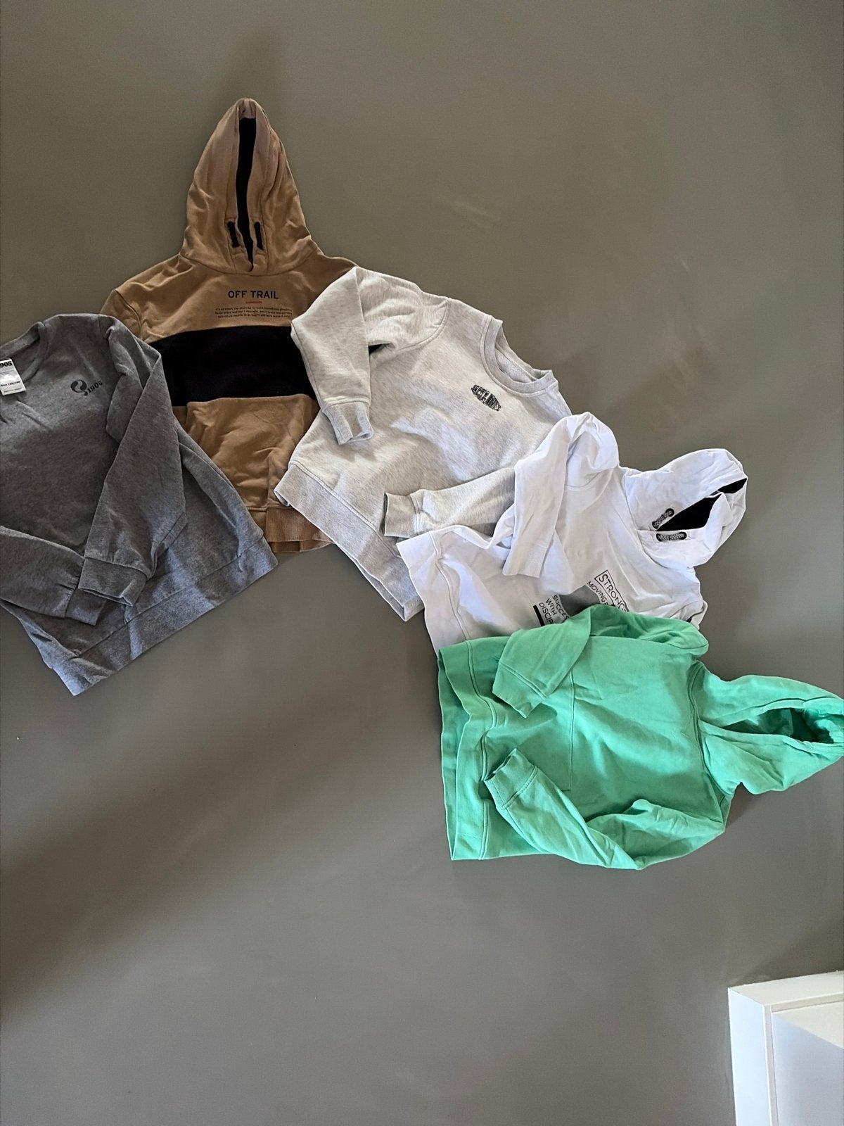 Diverse hoodies en sweaters voor kinderen 134-140, Ophalen of Verzenden, Gebruikt, Jongen of Meisje