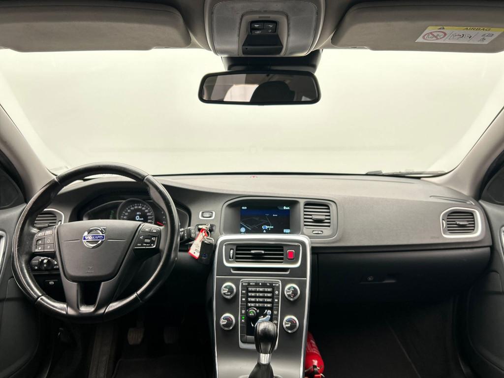 Volvo V60 1.6 D2 Momentum | Navi | Climate/Control | Cruise/, Auto's, Volvo, Voorwielaandrijving, Euro 5, Stof, Gebruikt