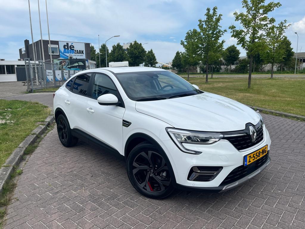 Renault Arkana 1.6 E-Tech hybrid 145 techno, Gebruikt, Euro 6, 4 cilinders, Wit