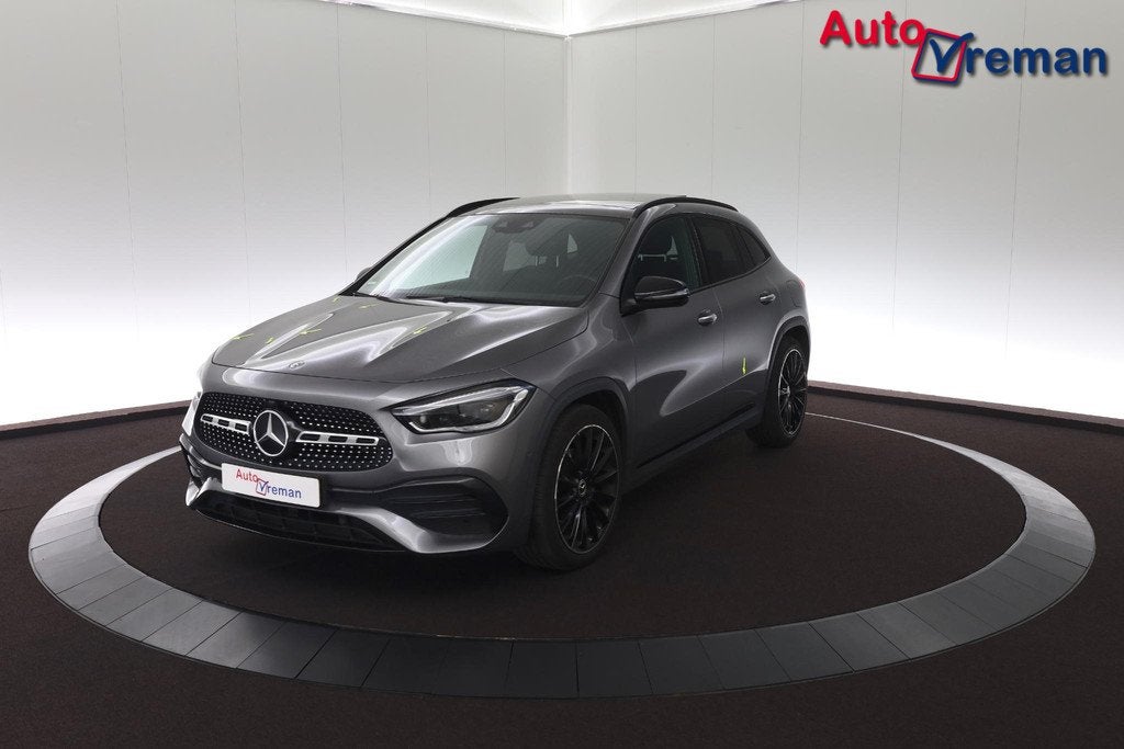 Mercedes-Benz GLA-klasse 200 Business Solution AMG -Pano / M, 4 cilinders, Leder en Stof, 163 pk, Origineel Nederlands