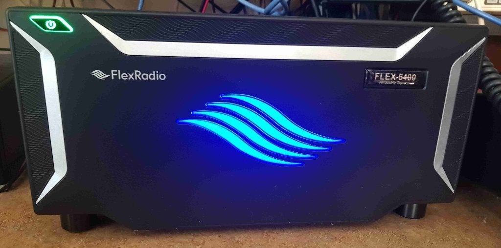 FlexRadio 6400 met Antenne tuner., Telecommunicatie, Ophalen of Verzenden, Zo goed als nieuw, Zender en Ontvanger