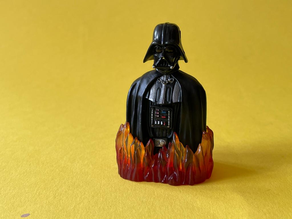 Gentle Giant Star Wars Mini Bust-Ups Vader Flames 2006 excl, Verzamelen, Star Wars, Ophalen of Verzenden, Zo goed als nieuw, Beeldje of Buste