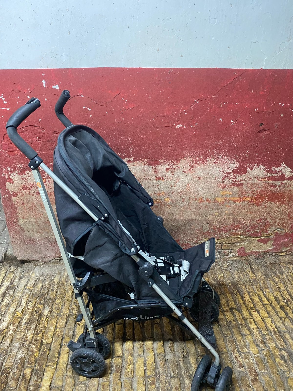 Koelstra buggy, veel gebruikt maar werkt nog goed, Kinderen en Baby's, Buggy's, Ophalen, Gebruikt, Koelstra, Zonnekap