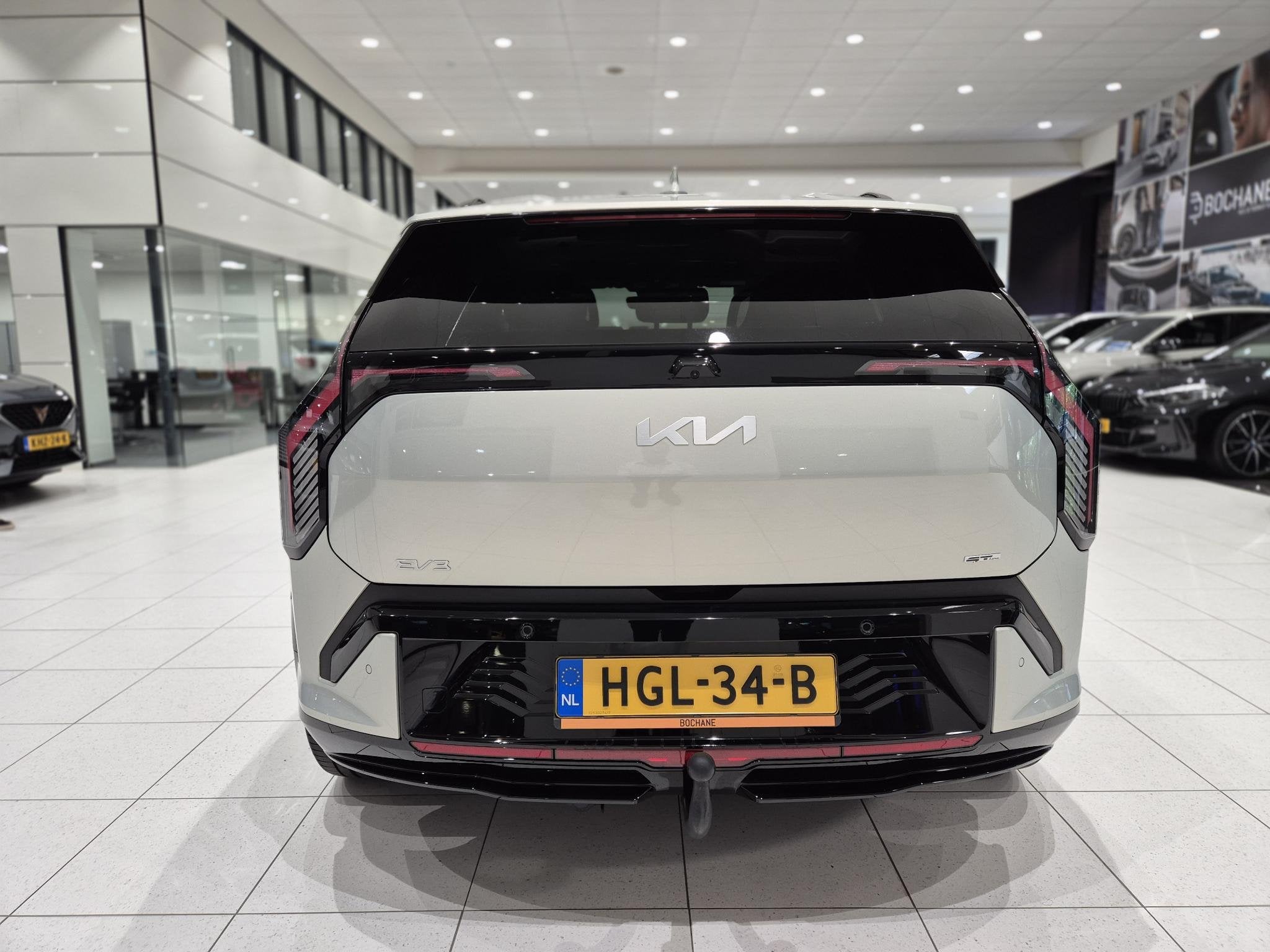 Kia EV3 GT-PlusLine 81.4 kWh Binnenkort verwacht | Panoramad, Auto's, Origineel Nederlands, 204 pk, 1000 kg, SUV of Terreinwagen