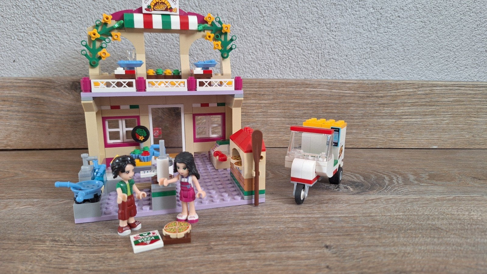 Lego Friends 41311 Pizzeria - Compleet met instructies, Compleet, Lego, Friends, Ophalen of Verzenden
