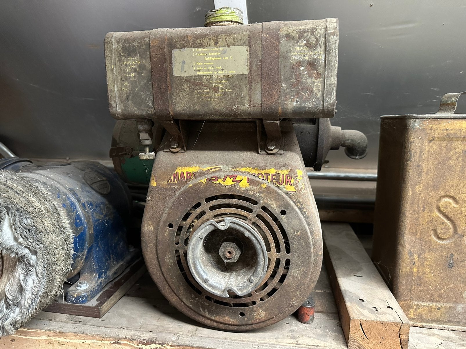 Bernard Stationeare motor, type W-19, Doe-het-zelf en Verbouw, Motoren, Ophalen, Gebruikt, Benzinemotor, Minder dan 1400 rpm
