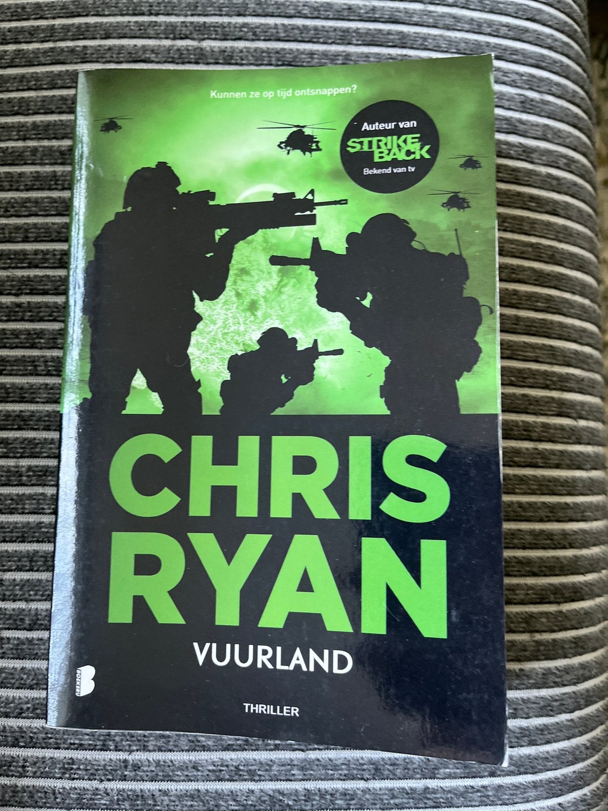 Chris Ryan - vuurland, Boeken, Ophalen of Verzenden, Zo goed als nieuw, Chris Ryan