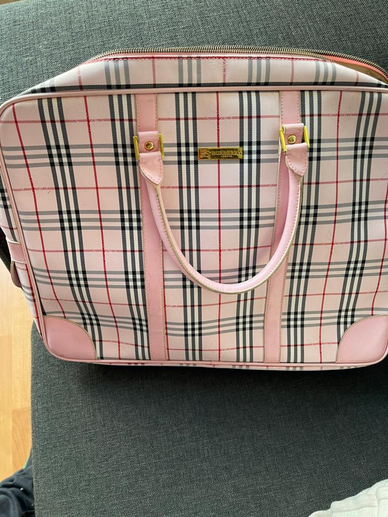 Burberry tas, Ophalen of Verzenden, Nieuw, 30 cm of meer, Minder dan 35 cm