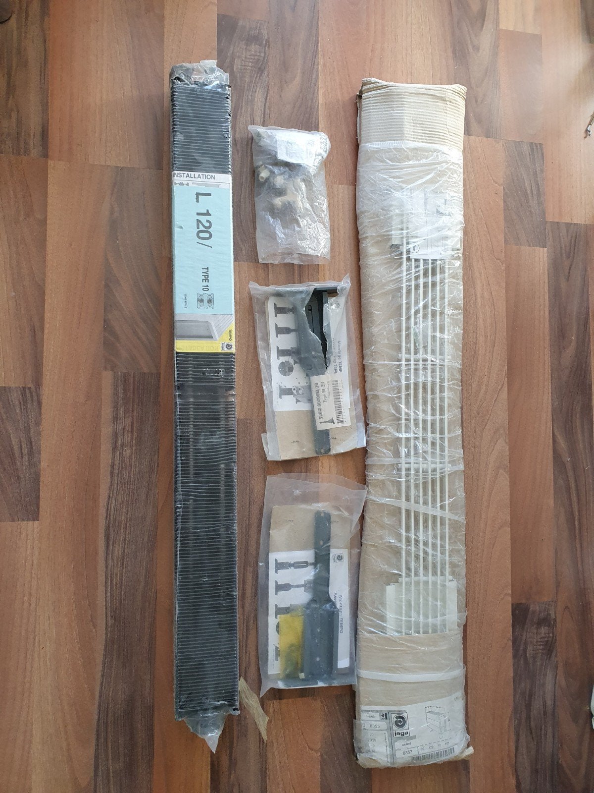 Jaga Tempo Radiator Type 10 L 120 - incompleet, Ophalen, Minder dan 30 cm, Hoog rendement (Hr), Radiator