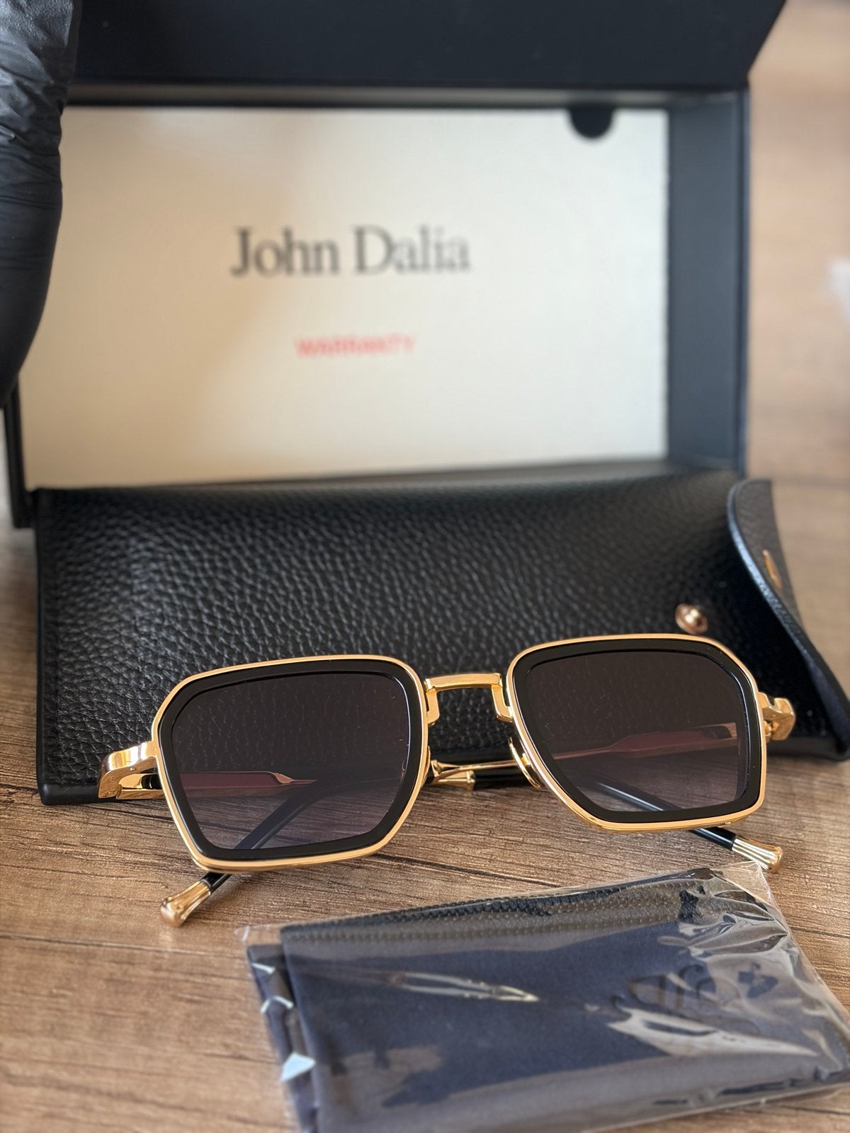 John Dalia en Dita Flight 006 zonnebrillen - Zo goed als nie, Sieraden, Tassen en Uiterlijk, Zonnebrillen en Brillen | Dames, Overige merken
