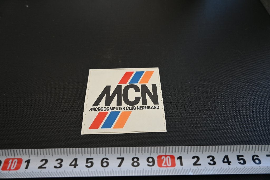 sticker logo MCN microcomputer club nederland, Ophalen, Zo goed als nieuw