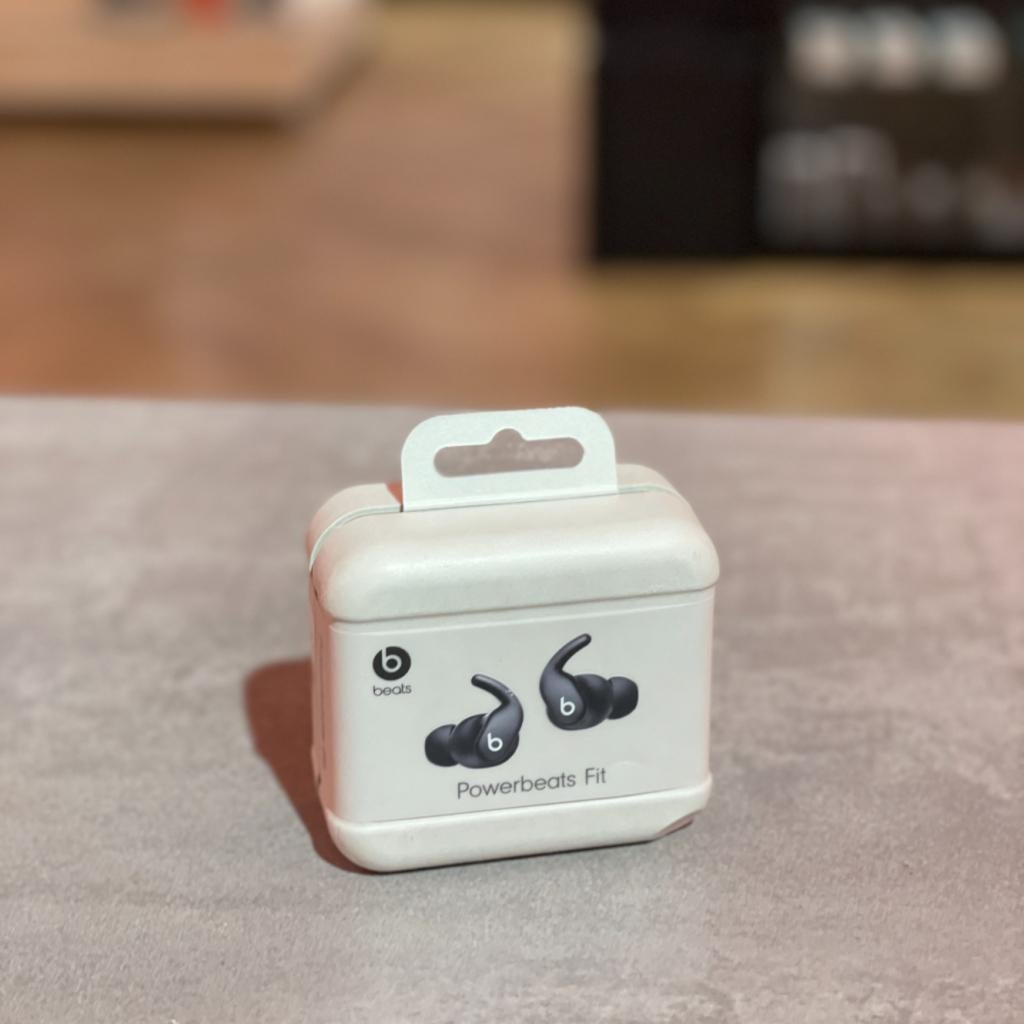 Beats Power beats Fit Jet Black - Nieuw In Seal, Beats, Nieuw, Support@beats.com, Beats Electronics LLC
Beats by Dr. Dre
8600 Hayden Place
Culver City, CA 90232
United States