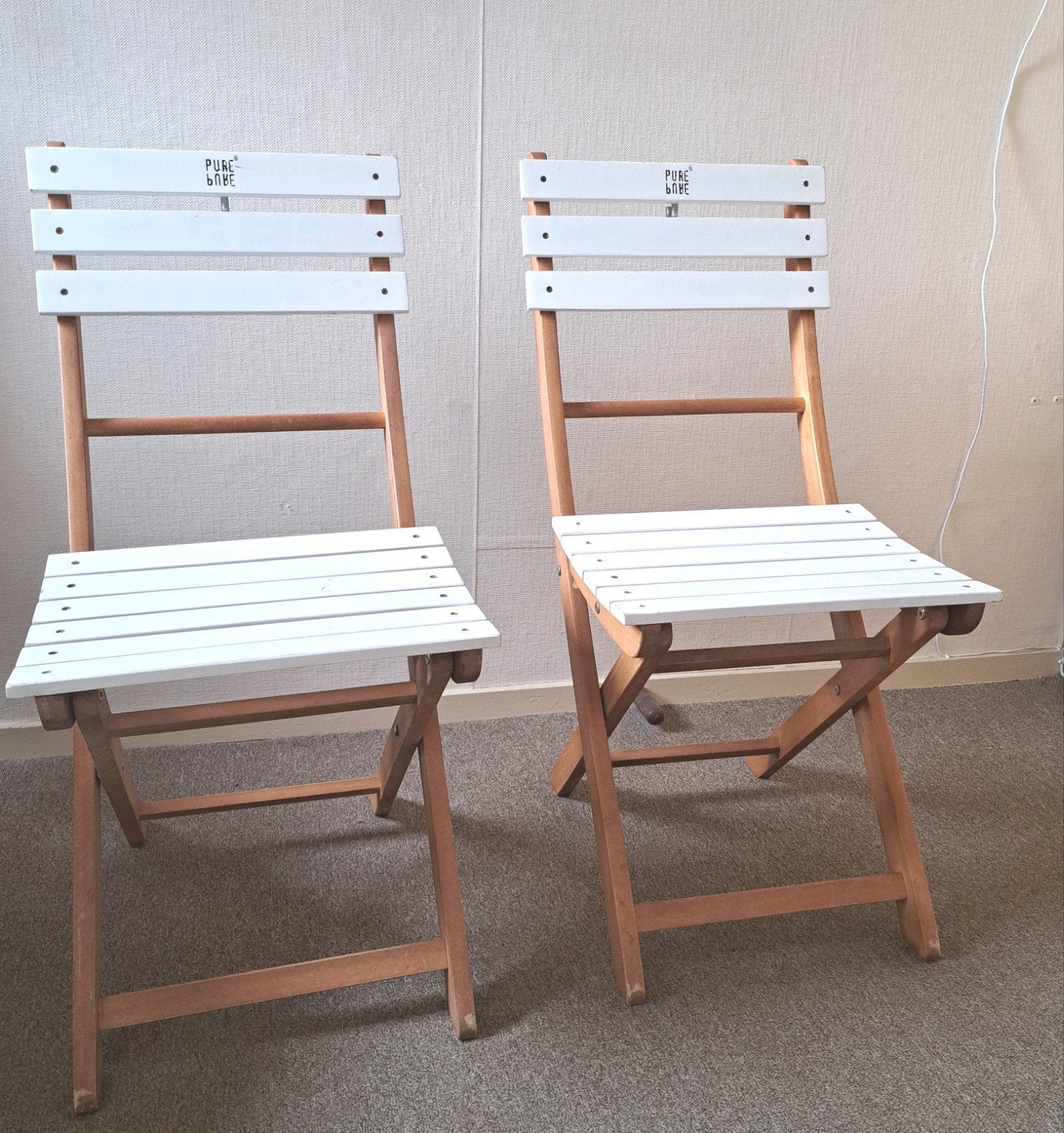 2  klapstoeljes, Tuin en Terras, Ophalen, Zo goed als nieuw, Hout, Inklapbaar