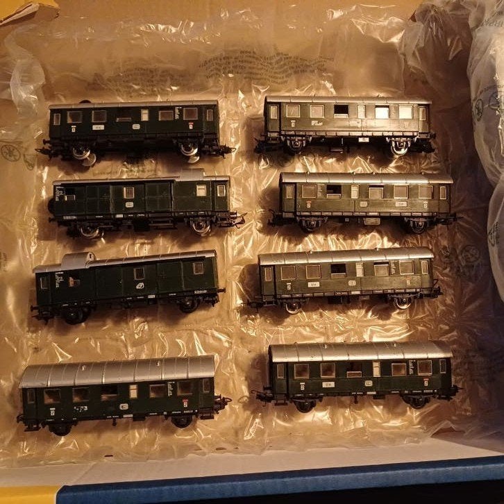 Lima Passagierswagons H0 - 8 stuks - Gebruikt, Gebruikt, Gelijkstroom, Wagon, Ophalen of Verzenden