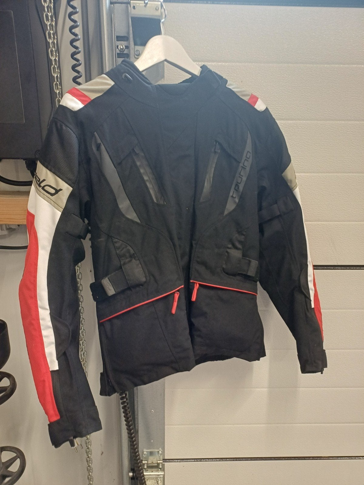 Held Touring  Motorjas Zwart/Rood/Wit - Maat L, Held, Jas | textiel, Dames, Ophalen of Verzenden