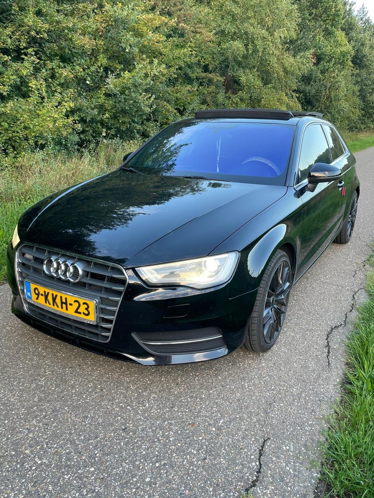 Audi A3 1.4 Tfsi 90KW 3D S-tronic 2013 Zwart, Auto's, Stof, Zwart, 4 cilinders, Origineel Nederlands