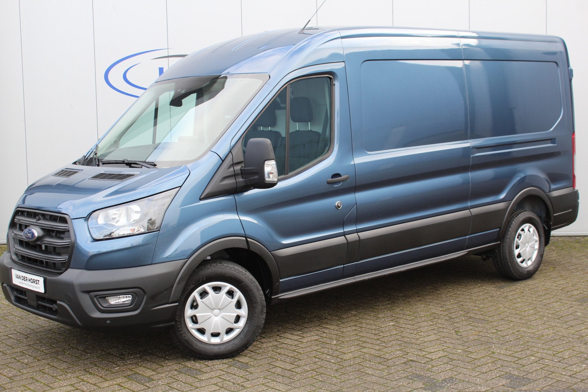 Ford Transit 350 2.0-130pk TDCI L3H2 Trend Net ingereden, ui, Auto's, Bestelauto's, Voorwielaandrijving, 12 maanden, Stof, 4 cilinders