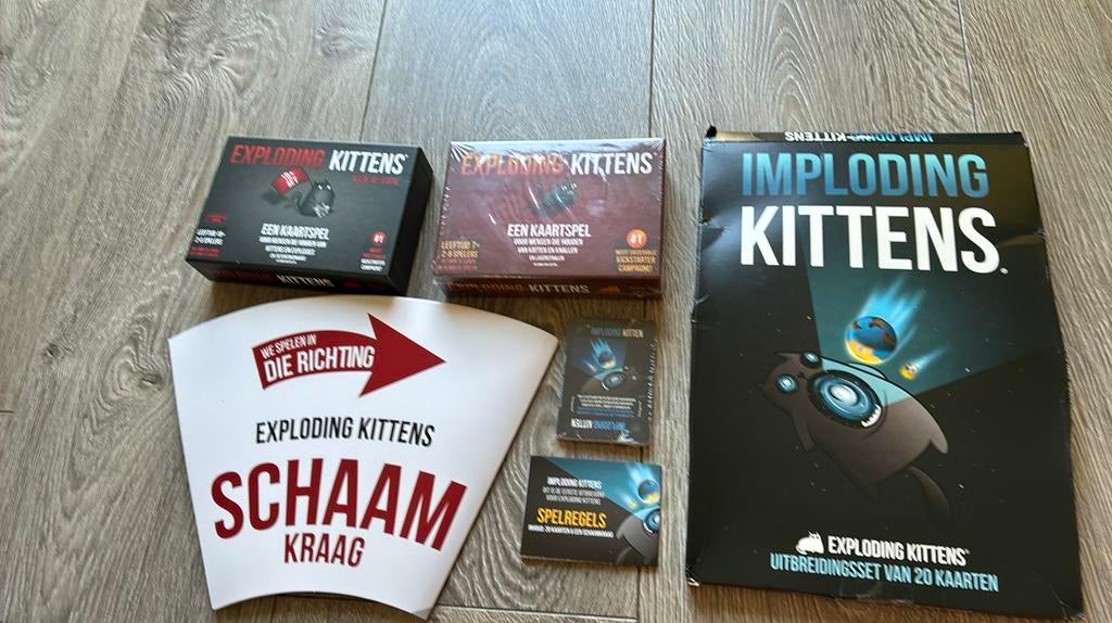 Set Exploding Kittens + NSFW 18+ en Imploding Kittens, Ophalen of Verzenden, Nieuw