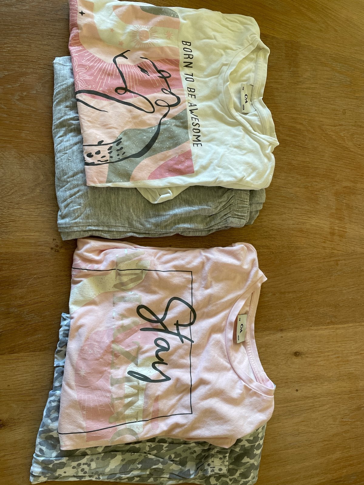 2 C&A pyjama’s 158  Born to be Awesome & Stay, Ophalen of Verzenden, Gebruikt, Meisje