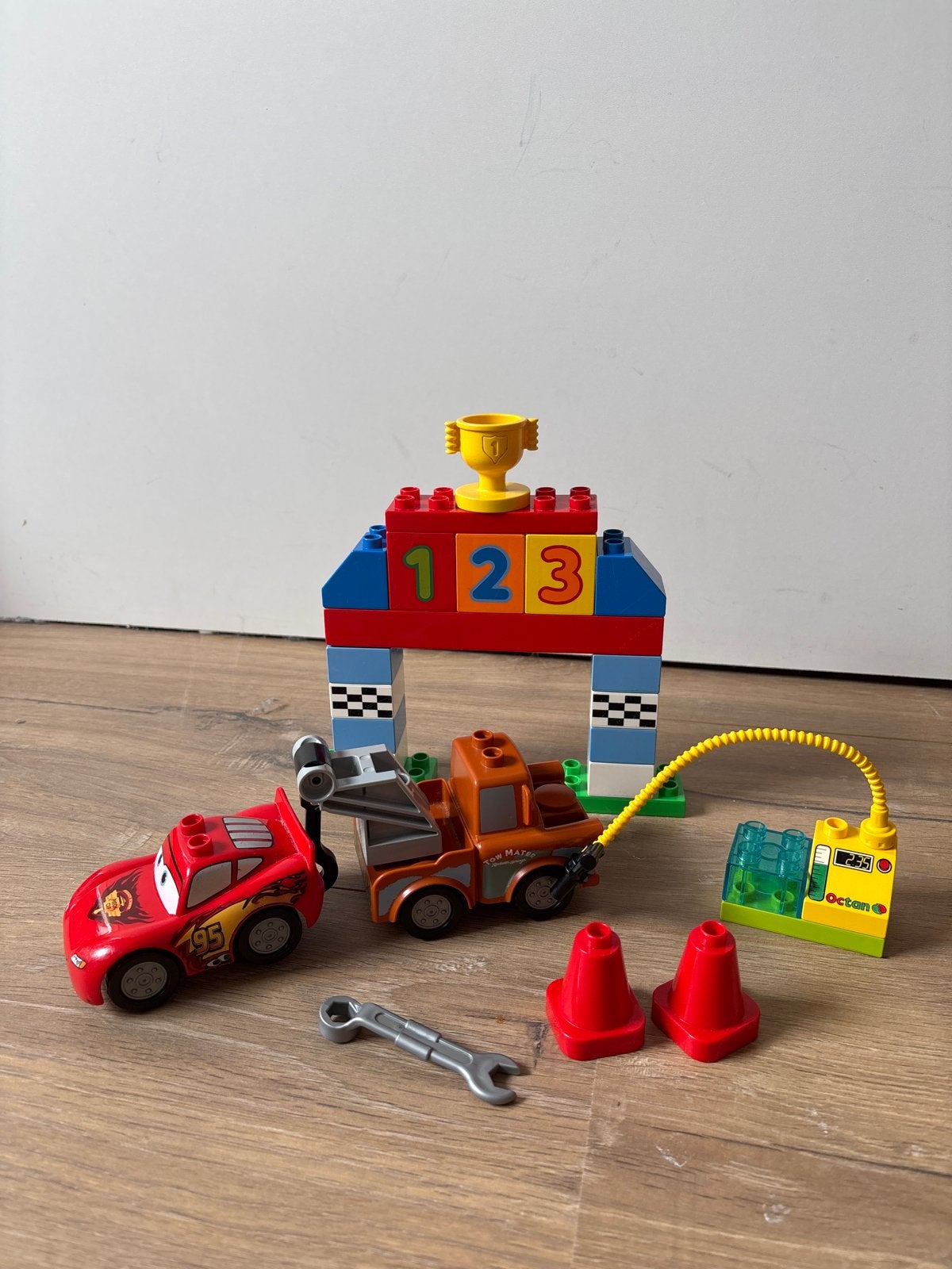 LEGO Duplo Cars Bliksem McQueen Takelwagen Mater, Ophalen of Verzenden, Gebruikt, Overige merken