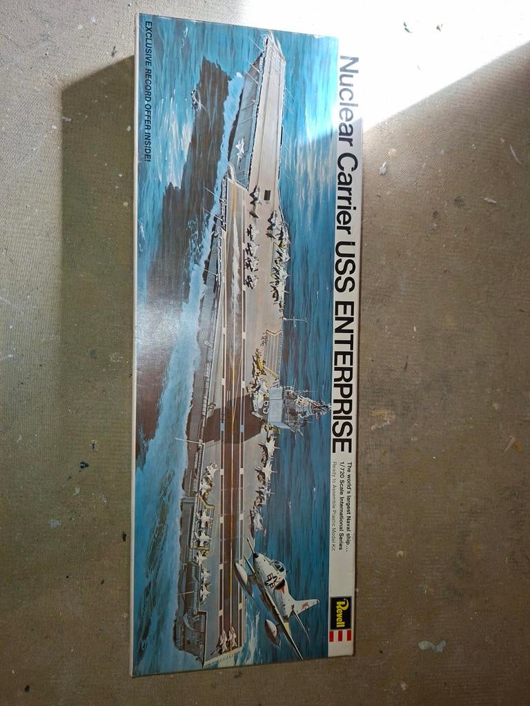 Revell USS Enterprise modelbouwschip - 1/720, Hobby en Vrije tijd, Modelbouw | Boten en Schepen, Verzenden, Revell