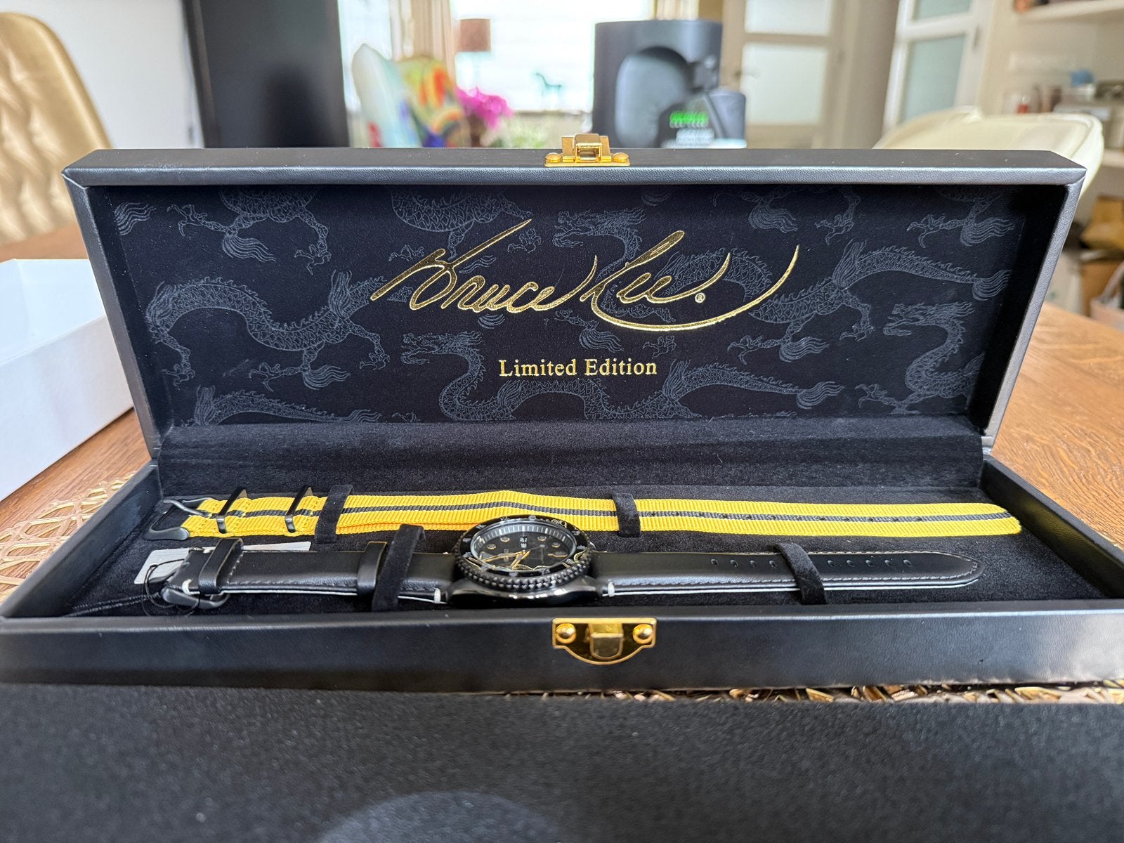Sports Bruce Lee Limited Edition (SRPK39K1) Seiko, Sieraden, Tassen en Uiterlijk, Horloges | Heren, Nieuw, Seiko, Staal, Ophalen of Verzenden