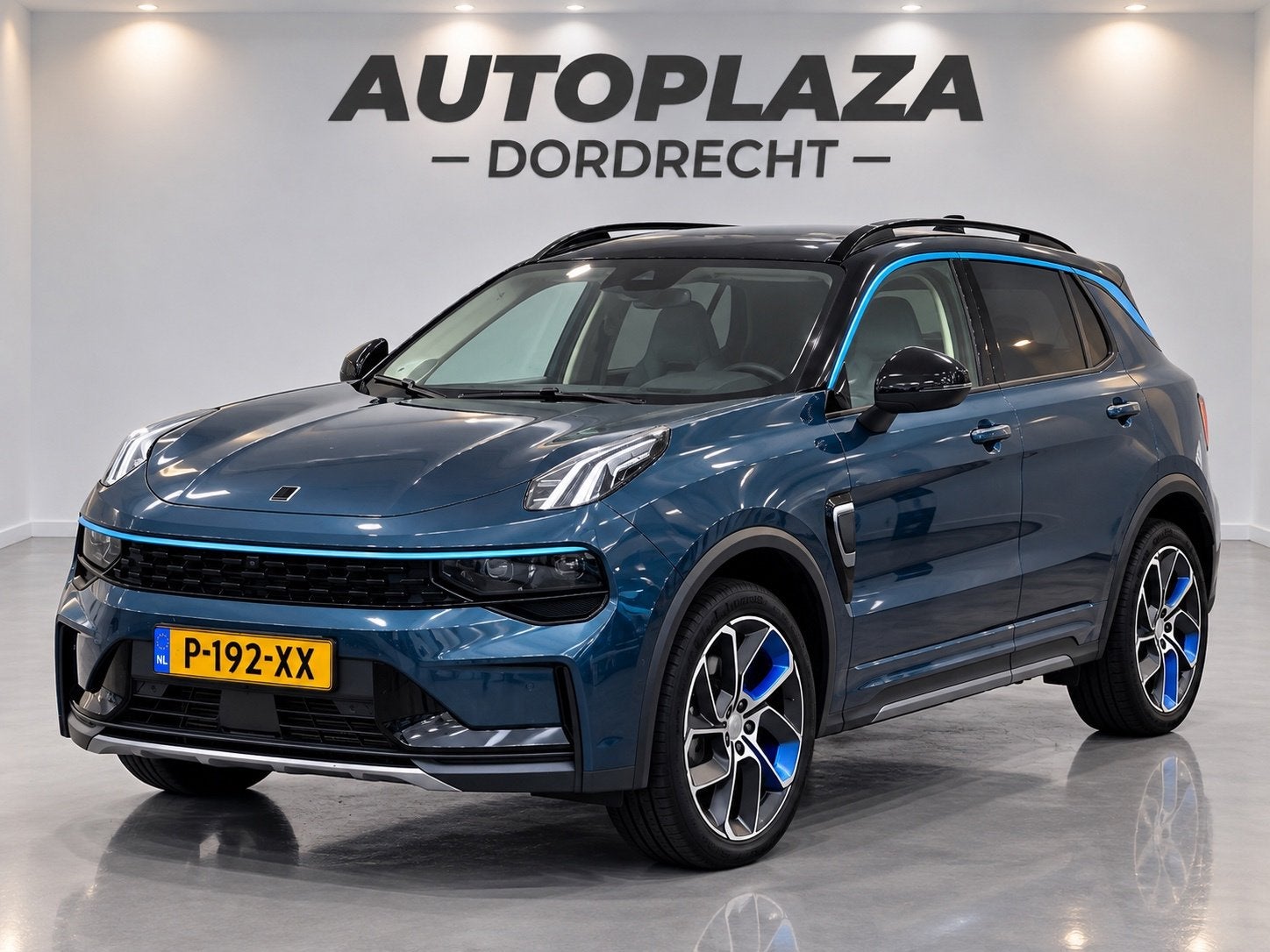 Lynk & Co 01 1.5 Pano|Trekhaak|360* cam, Auto's, Dealer onderhouden, Stof, Euro 6, Blauw