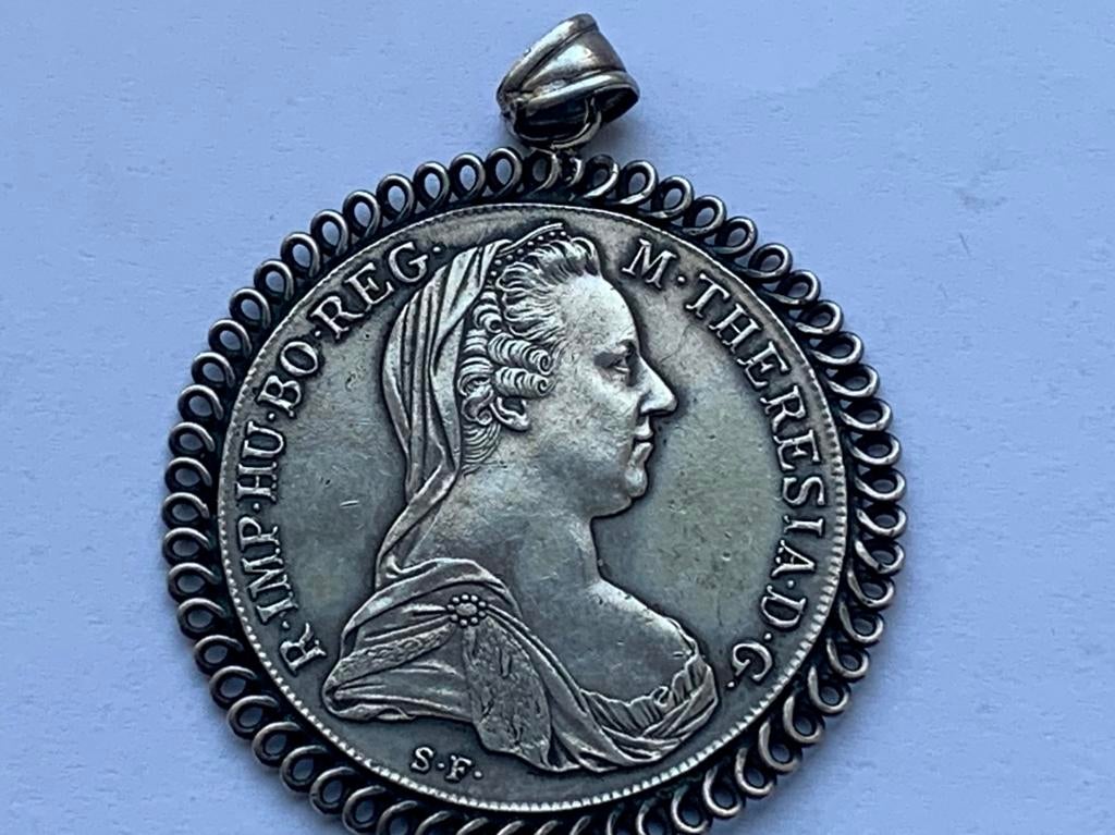 Peachtige zilveren munt maria theresia 1780 mooie sierand, Ophalen of Verzenden, Oostenrijk