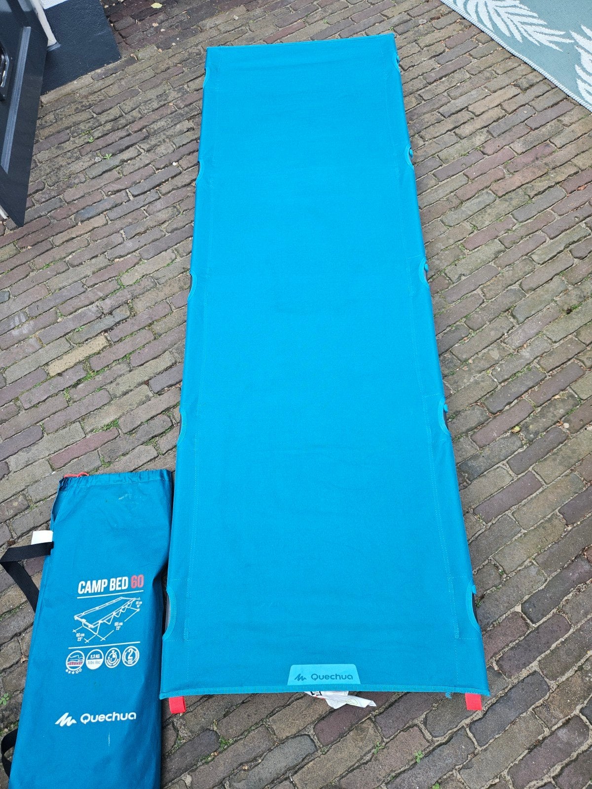 Decathlon Quechua Camp Bed 60 - Veldbed, Caravans en Kamperen, Ophalen, Gebruikt, Overige