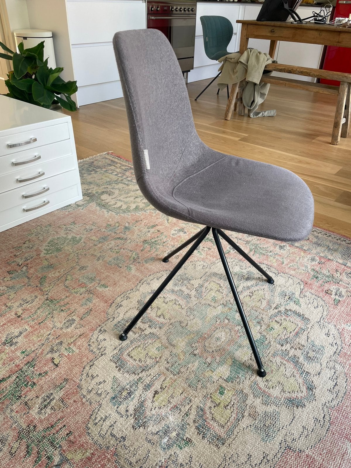 2 Zuiver stoelen, Ophalen, Gebruikt, Overige kleuren, Twee