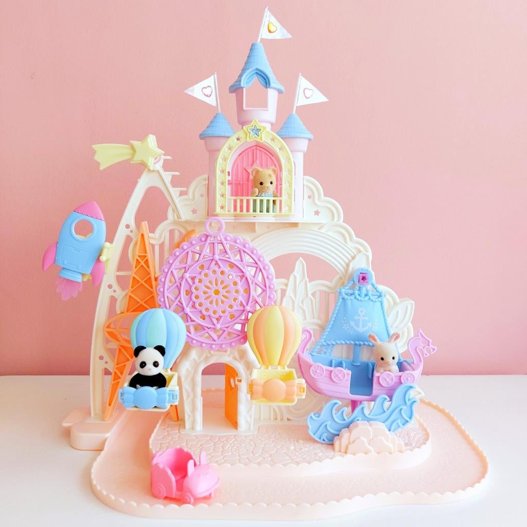 Sylvanian Families Pretpark + 3 baby's/Baby amusement park, Ophalen of Verzenden, Gebruikt, Poppenhuis