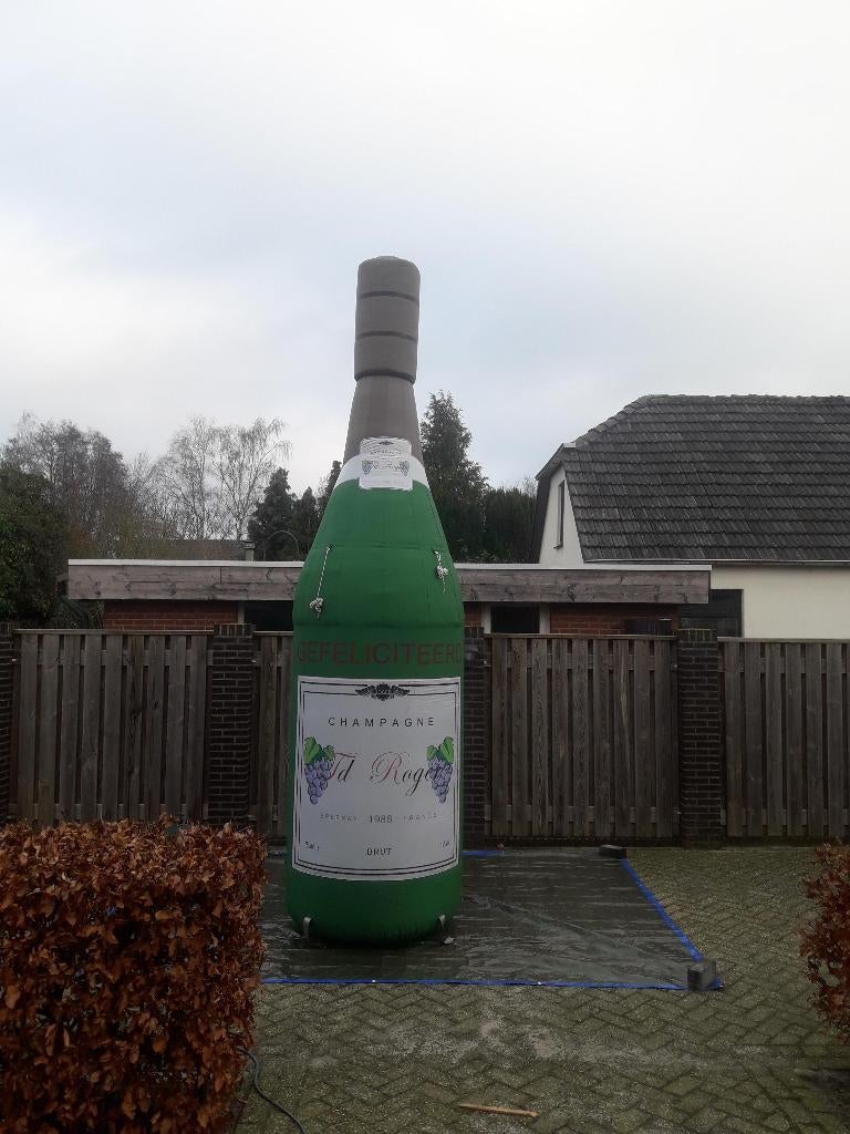 opblaasbare champagnefles verhuur 4.5 meter hoog, Ophalen, Zo goed als nieuw, Overige