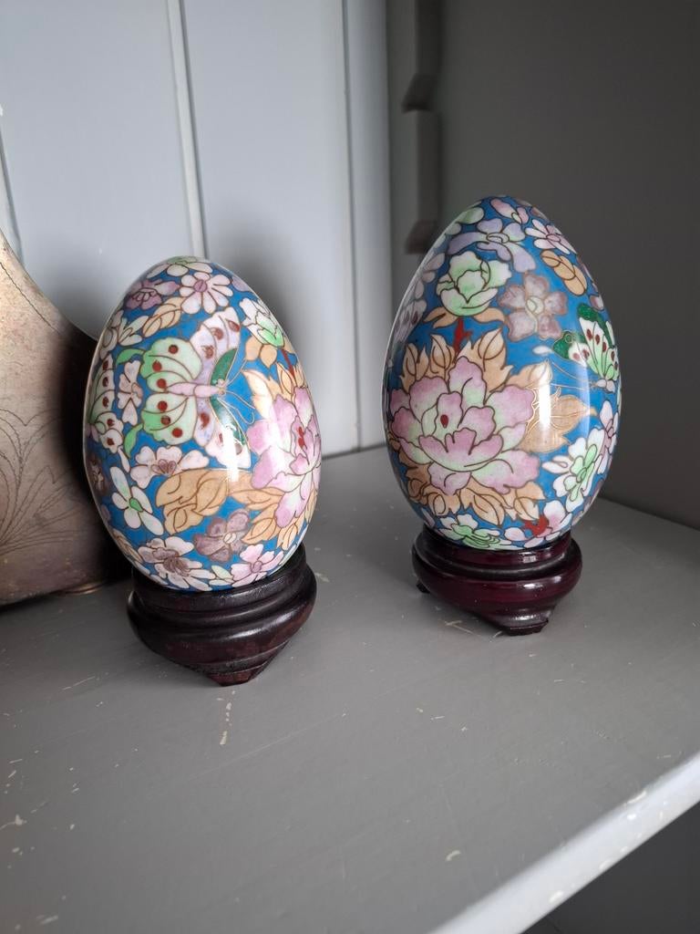 Antieke decoratieve eieren op standaard - Cloisonné stijl, Ophalen