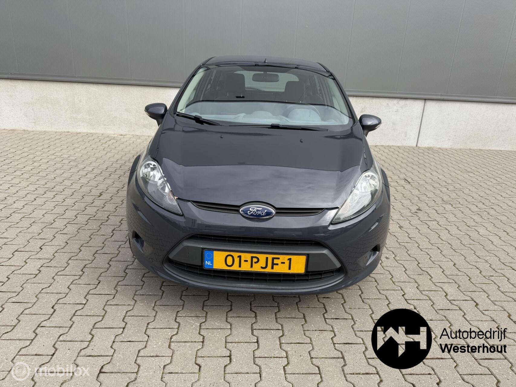 Foto 7 van Ford Fiesta 1.25 Limited|AIRCO|ELEKTR RAMEN|NWE BANDEN