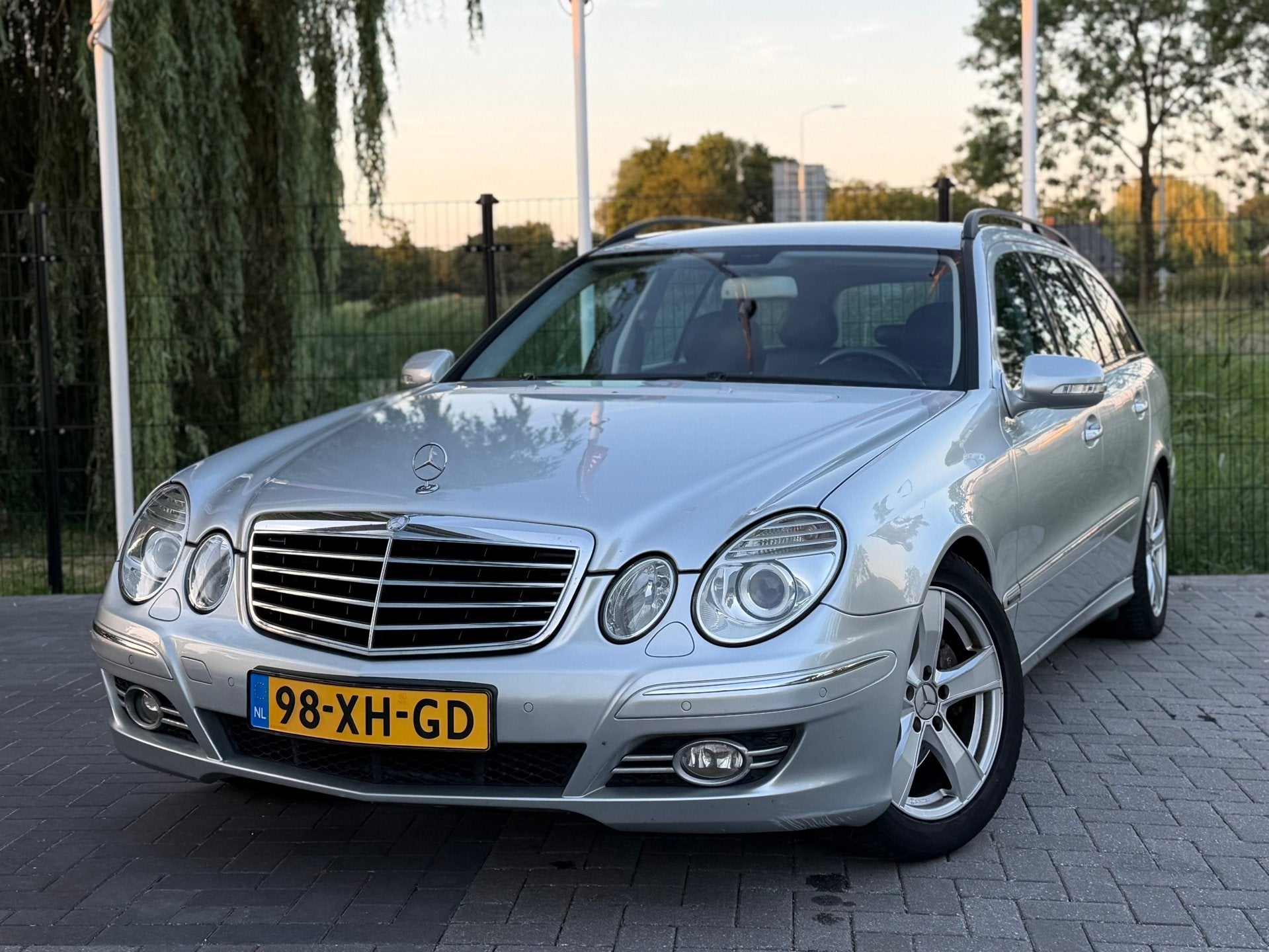 Mercedes-Benz E-klasse Estate 280 CDI Special Edition AUT /, Auto's, Automaat, Achterwielaandrijving, Gebruikt, Zwart