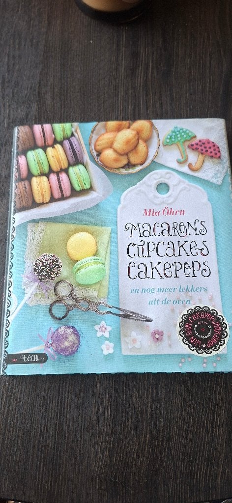 Macarons, Cupcakes en cakepops, Boeken, Ophalen of Verzenden, Nieuw, Onbekend, Taart, Gebak en Desserts