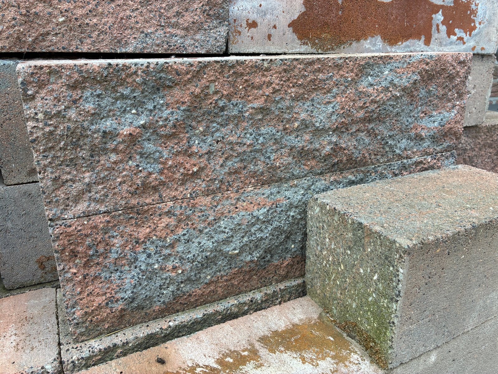 Stapelblokken, Tuin en Terras, Bielzen en Borders, Ophalen, Blok, Zo goed als nieuw, Beton