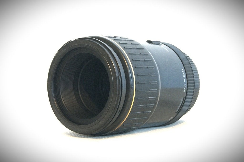Nikon (Tamron) 90mm 2.8 Macro. Zeer scherp!, Ophalen, Zo goed als nieuw, Macrolens