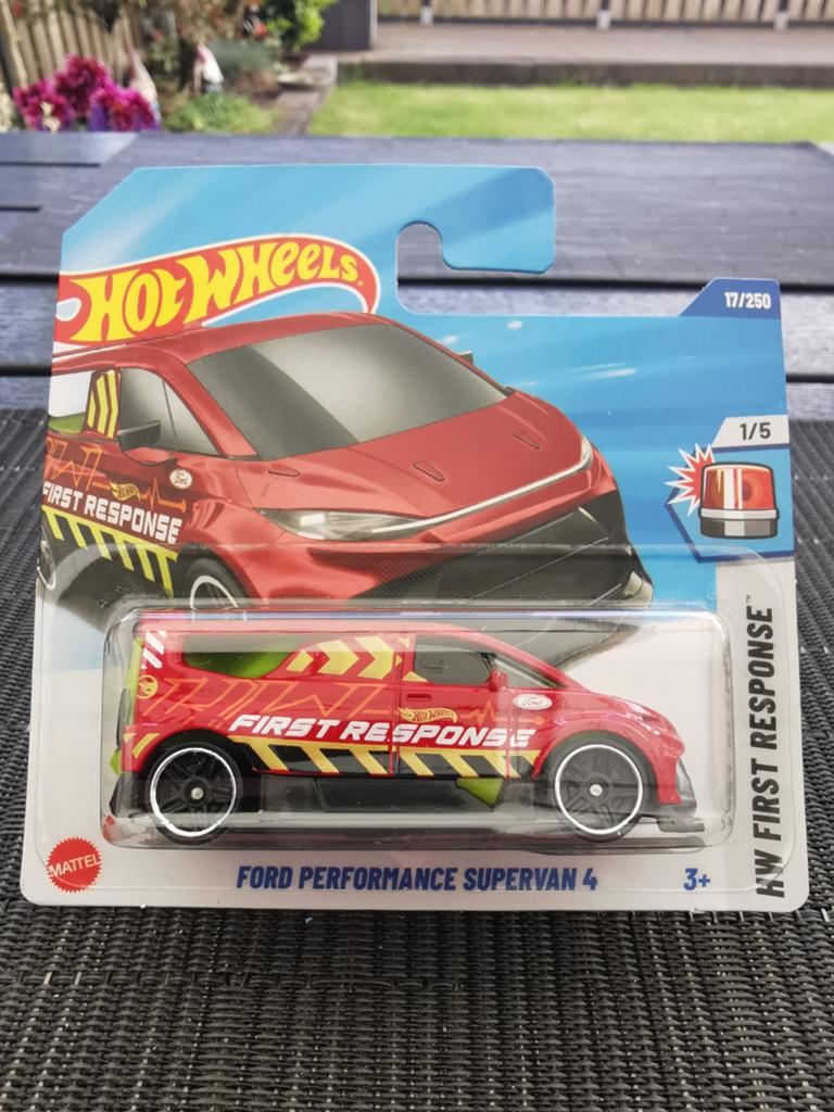 HotWheels Ford Performance Supervan 4 Treasure Hunt, Hobby en Vrije tijd, Ophalen of Verzenden, Nieuw, Auto